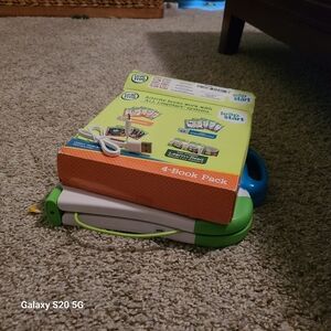 Leapfrog reader with books